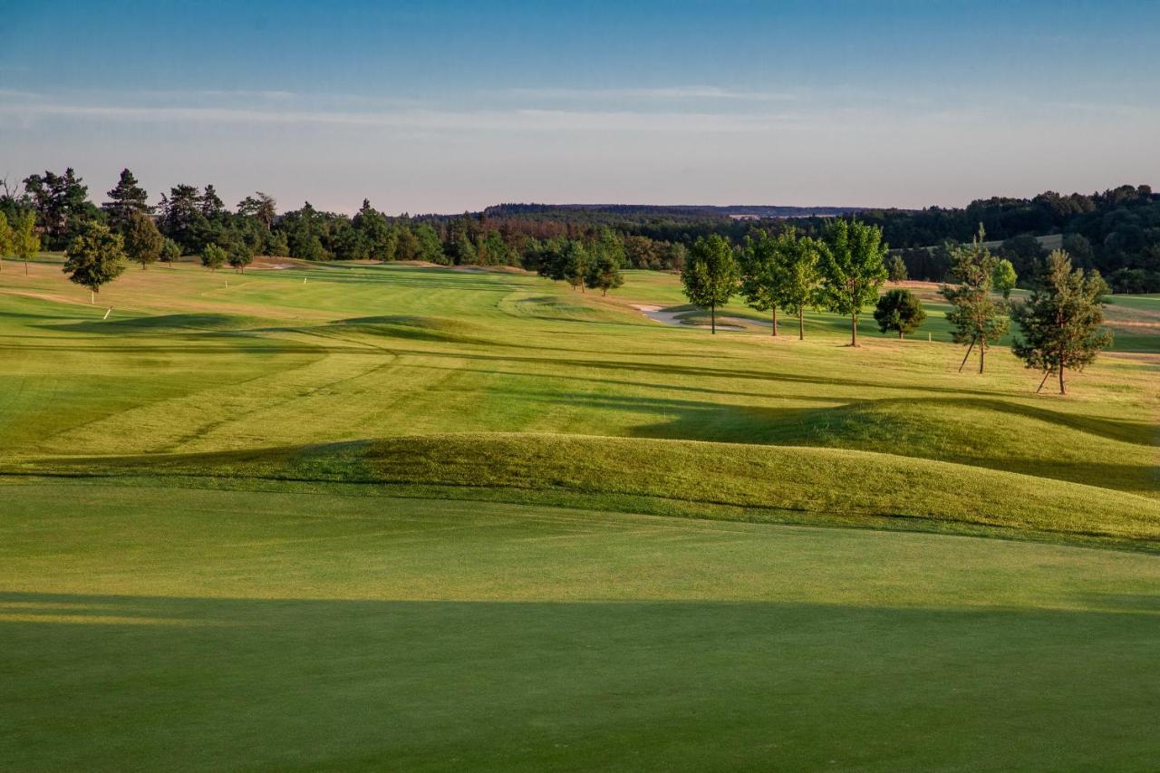 Darovansky Dvur - Wellness & Golf Hotel Brasy Bagian luar foto