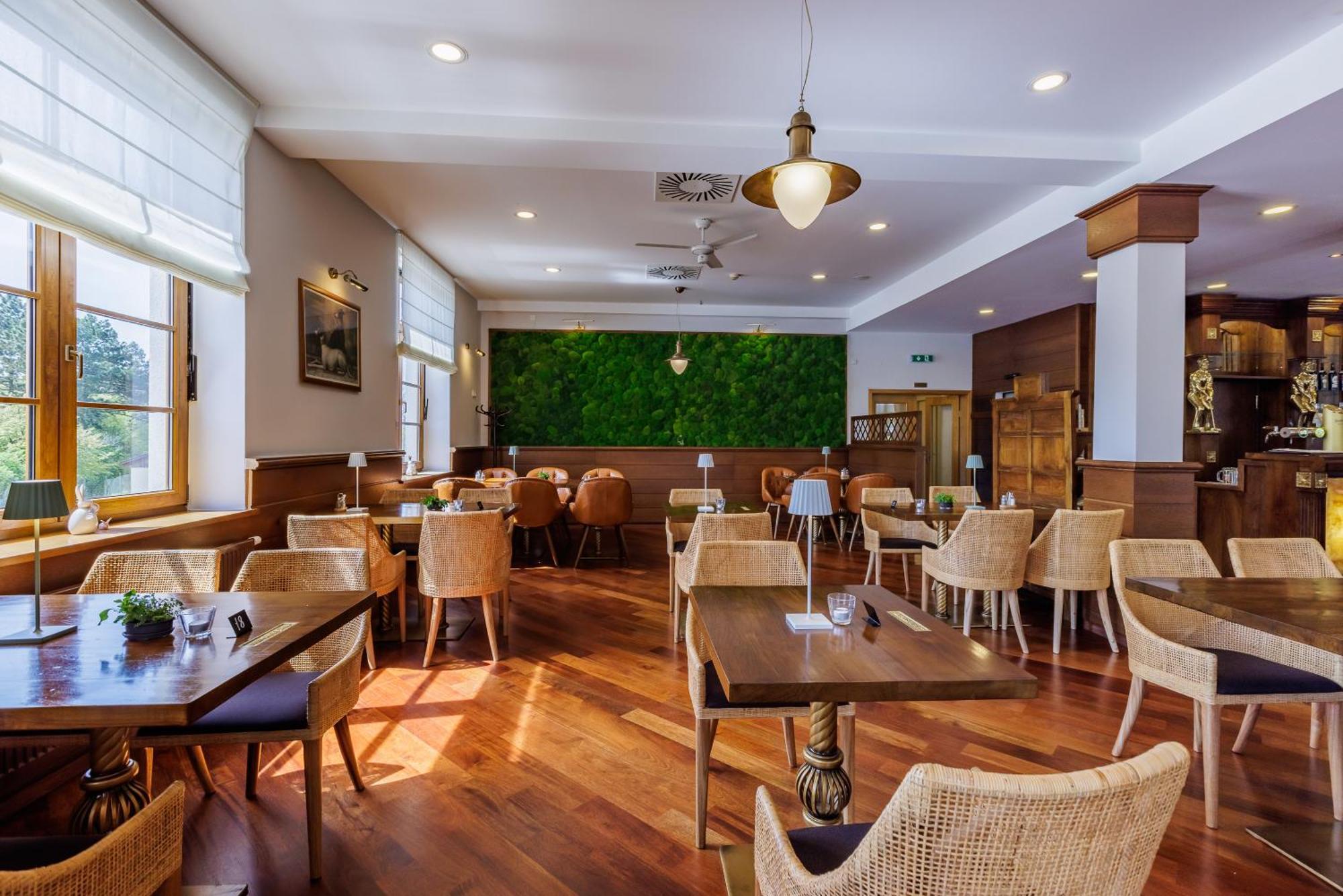Darovansky Dvur - Wellness & Golf Hotel Brasy Bagian luar foto