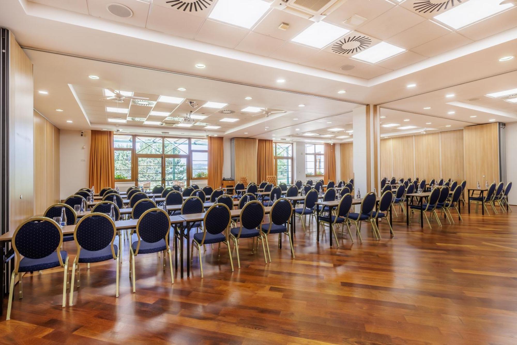 Darovansky Dvur - Wellness & Golf Hotel Brasy Bagian luar foto